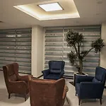 Bornova Hotel 3*