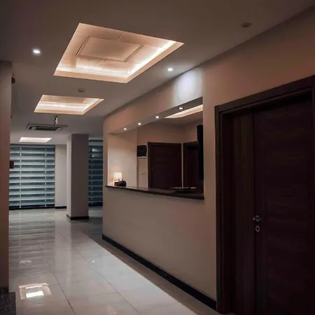 Bornova Hotel 3*